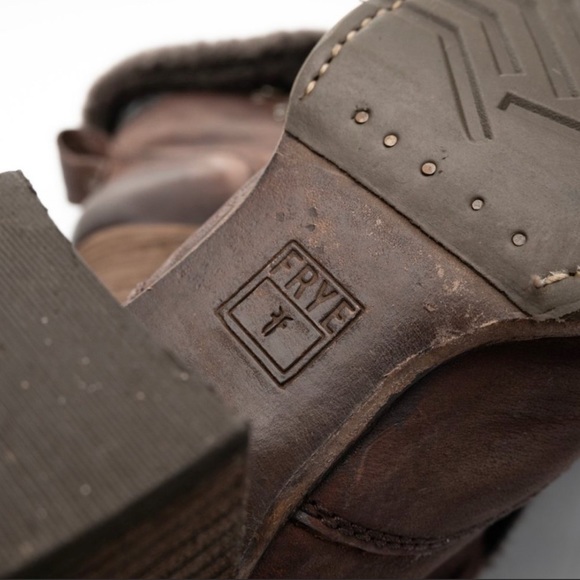 Frye Vera Hiker Boots Excellent Like New Condition - Picture 10 of 10